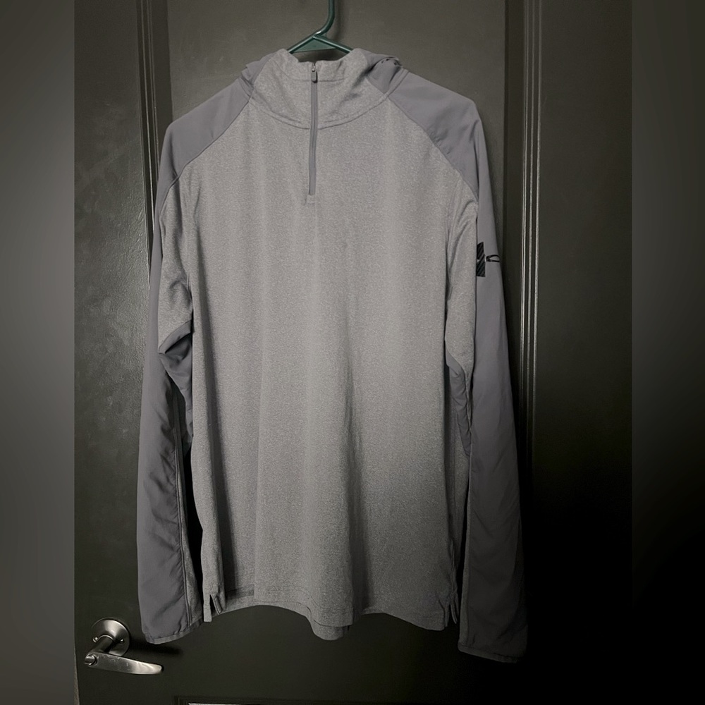 Under Armour 1/4 zip hoodie